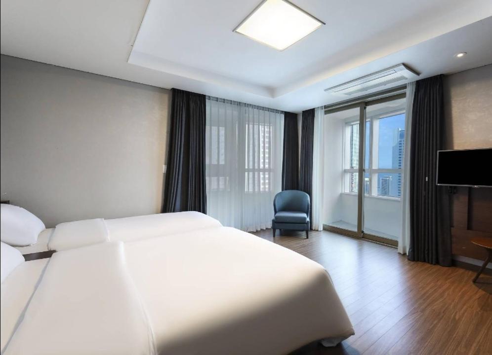 Haeundae Wide Ocean View & Residence Busan Buitenkant foto