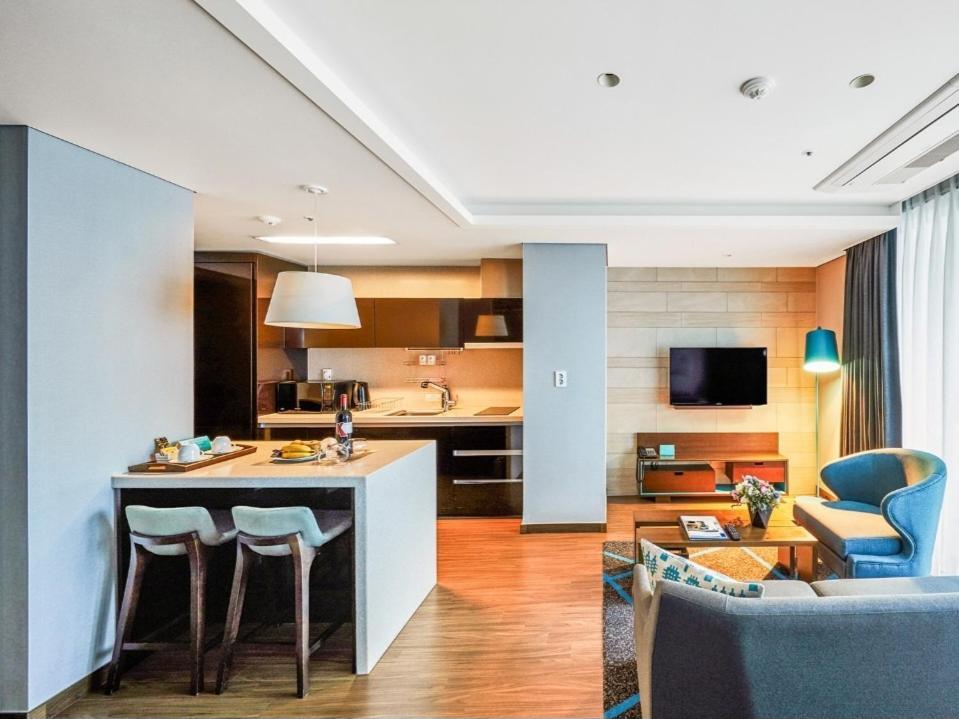 Haeundae Wide Ocean View & Residence Busan Buitenkant foto